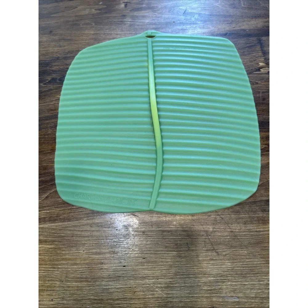 Charles Viancin Banana Leaf Silicone Lid Brand New 11